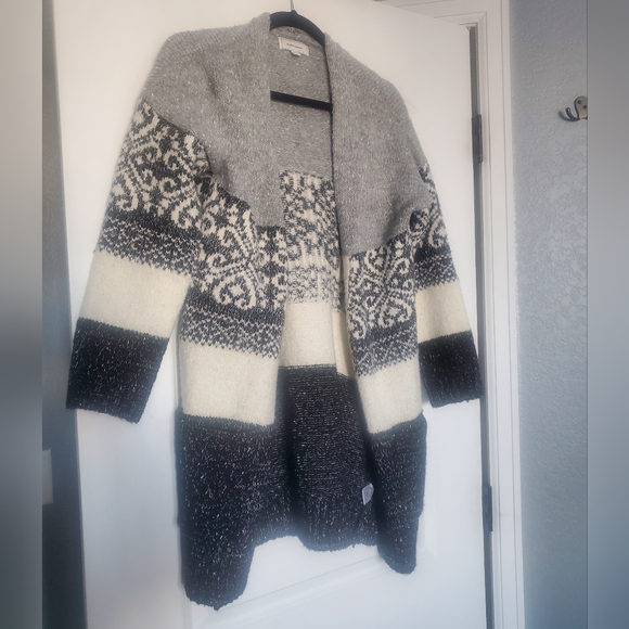 Small Black, Grey, and Cream Winter Cardigan - Picture 1 of 4